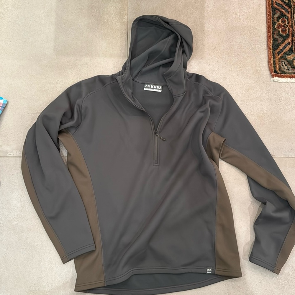 Kuiu light weight Hoody
